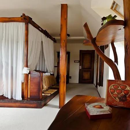Hotel Camelot Club 3*